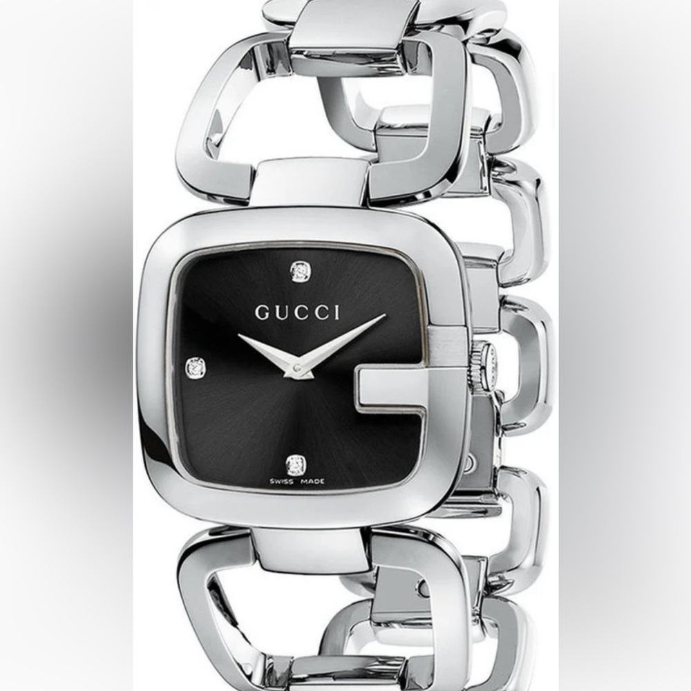 Authentic Gucci Women's Silver Chain Watch with Black Diamond Dial